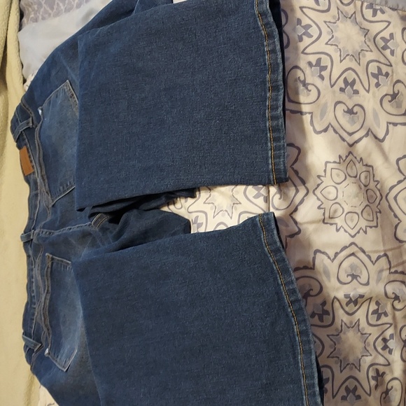 Judy Blue jeans - Picture 5 of 5